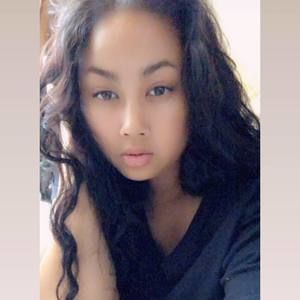 Meet your Posher, Sallina